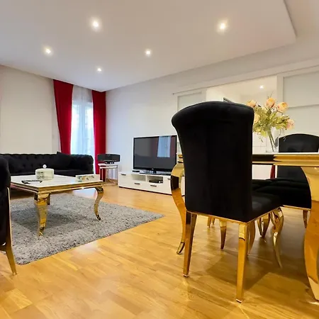 Holiday home Du Parc - 8p - & Luxury Outlet Serris